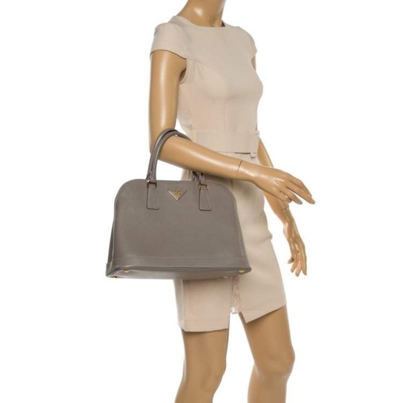 Pre owned Prada Pomenade Saffiano mediumTwo Tone Leather Dome Satchel Taupe - Picture 4 of 16